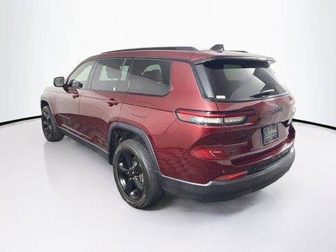 Used 2023 Jeep Grand Cherokee L Laredo RWD image 5