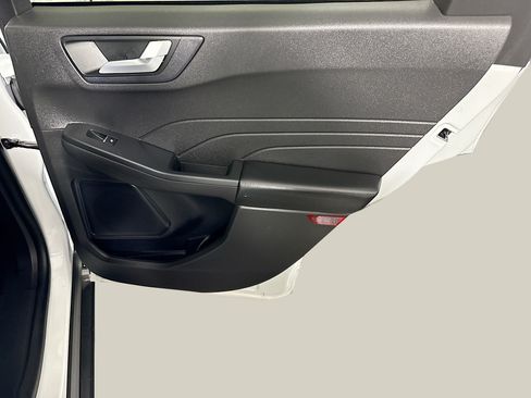 Used 2023 Ford Escape ST-Line w/ Tech Pack #1 FWD image 28