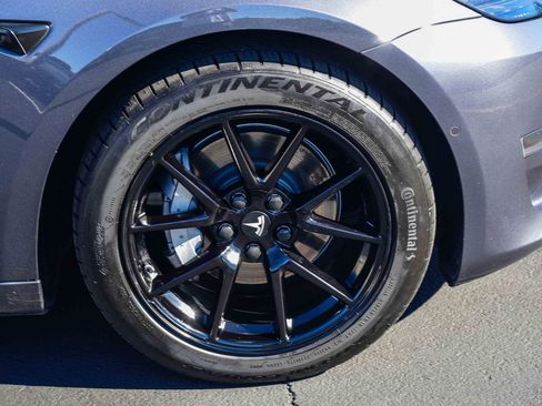 Used 2022 Tesla Model 3 Long Range image 11