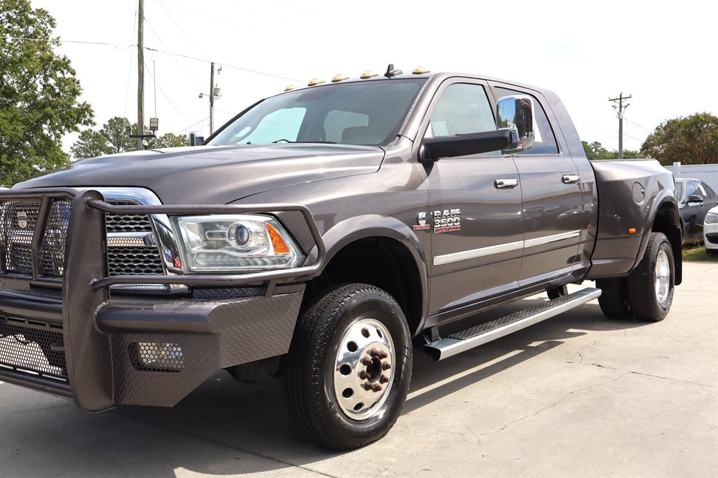 Used 2014 RAM 3500 Laramie w/ Protection Group AWD/4WD image 13