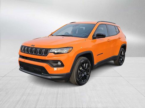 New 2026 Jeep Compass Latitude image 4