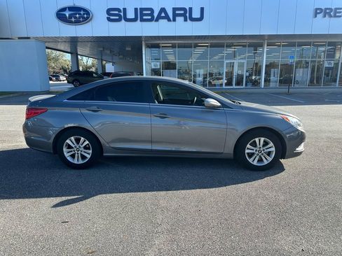 Used 2013 Hyundai Sonata GLS w/ Popular Equipment Pkg image 2