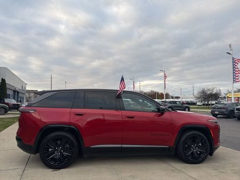 Used 2024 Jeep Wagoneer Launch Edition image 9