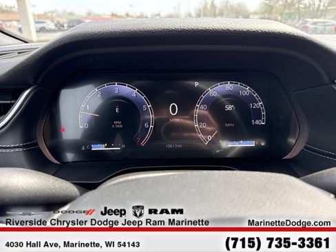 Used 2024 Jeep Grand Cherokee L Altitude AWD/4WD image 16