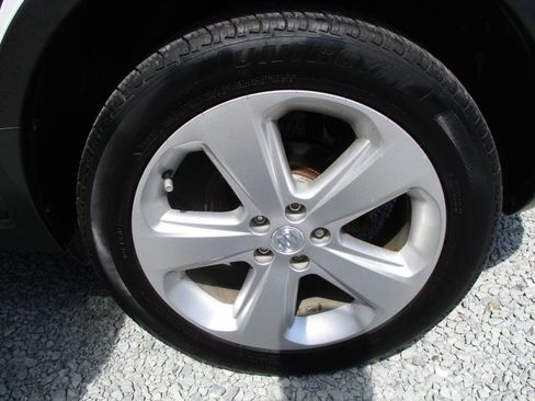 Used 2016 Buick Encore FWD image 28