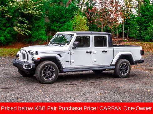 Used 2020 Jeep Gladiator Overland AWD/4WD image 3