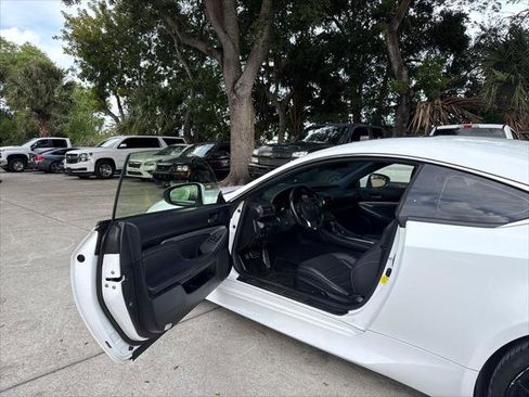 Used 2016 Lexus RC 200t image 12