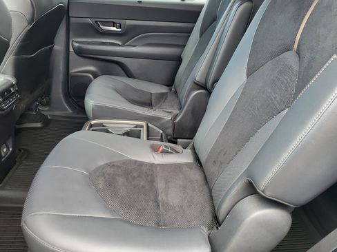 Certified 2024 Toyota Grand Highlander AWD Hybrid image 17