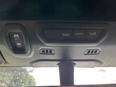 Used 2022 Jeep Wrangler Unlimited Sahara w/ Cold Weather Group AWD/4WD image 22