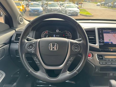 Used 2019 Honda Ridgeline RTL-T image 14
