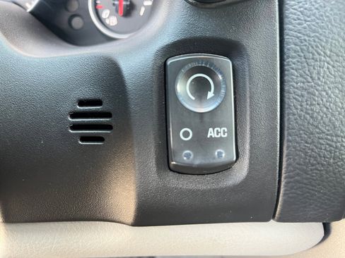 Used 2006 Chevrolet Corvette w/ Preferred Equipment Group image 28