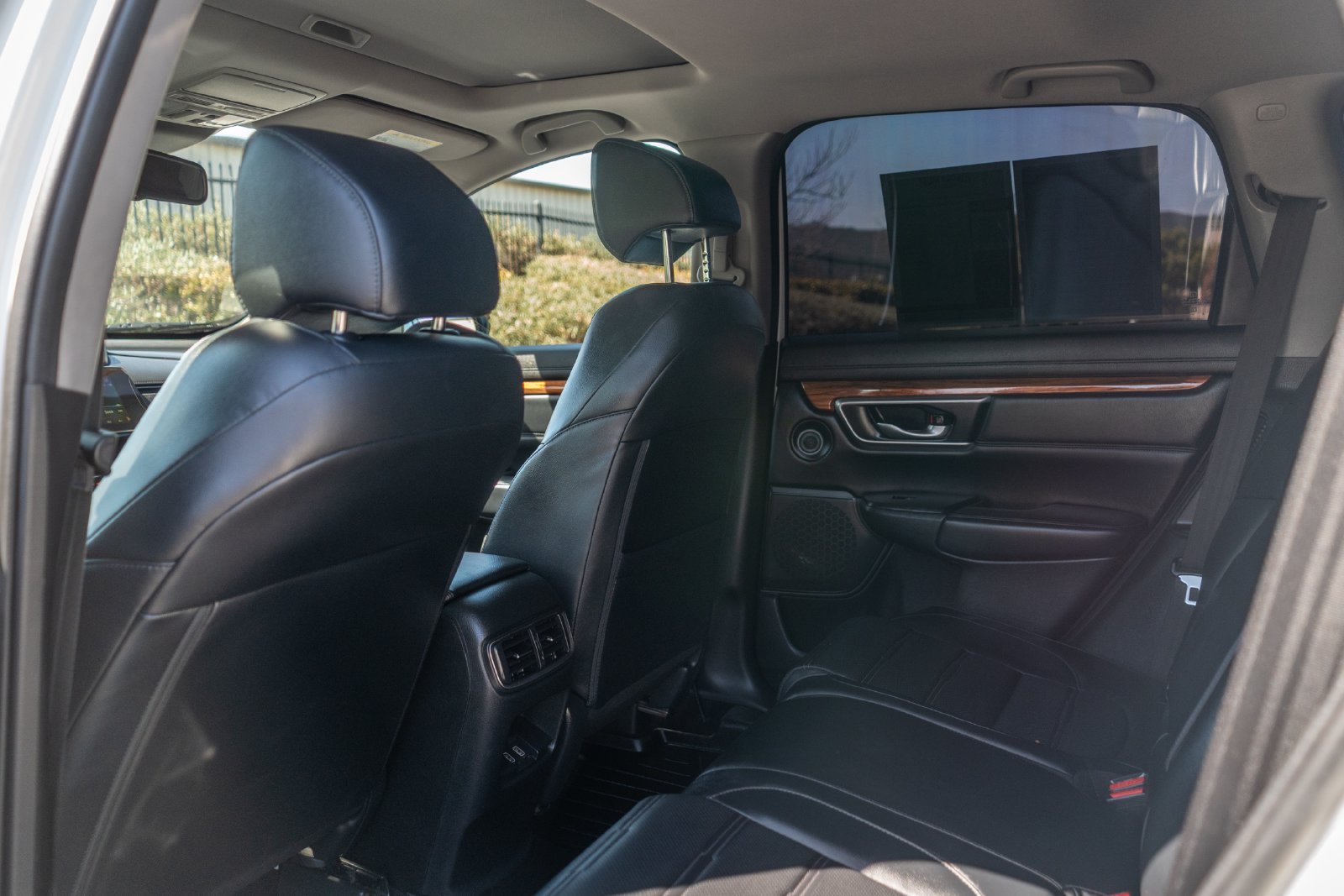 Used 2020 Honda CR-V Touring image 17