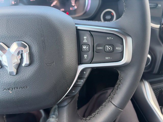 Used 2025 RAM 1500 Big Horn AWD/4WD image 17