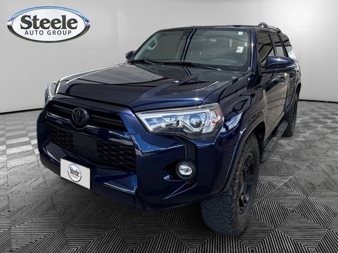 Used 2023 Toyota 4Runner SR5 Premium w/ Moonroof Package RWD image 1