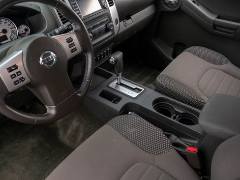 Used 2014 Nissan Xterra PRO-4X image 11