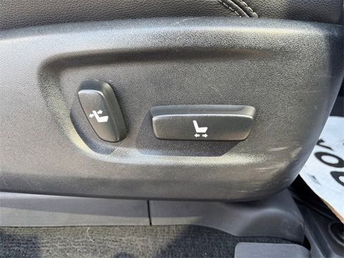 Used 2022 Toyota 4Runner SR5 Premium image 37