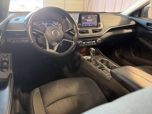 Used 2019 Nissan Altima 2.5 SV image 22