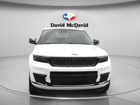 Used 2024 Jeep Grand Cherokee L Summit image 2