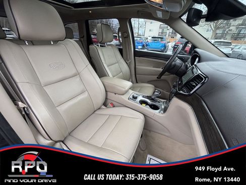 Used 2020 Jeep Grand Cherokee Overland image 33