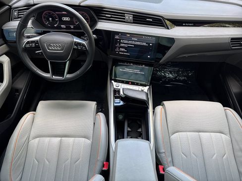 Used 2024 Audi Q8 e-tron Premium Plus AWD/4WD image 13