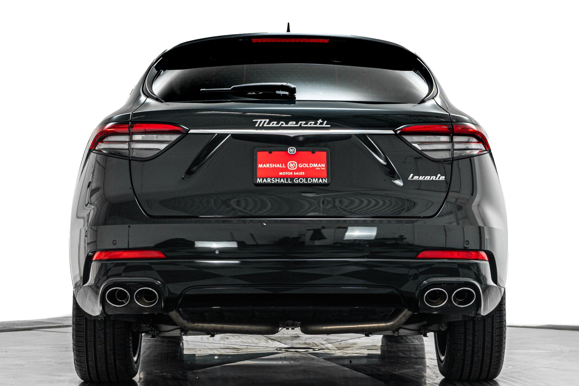 Used 2023 Maserati Levante GT AWD/4WD image 8