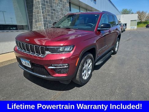 Used 2024 Jeep Grand Cherokee Limited AWD/4WD image 1