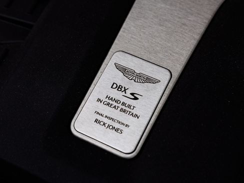 Used 2026 Aston Martin DBX S AWD/4WD image 52