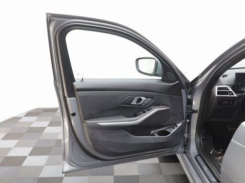 Certified 2025 BMW 330i xDrive Sedan w/ M Sport Package image 5