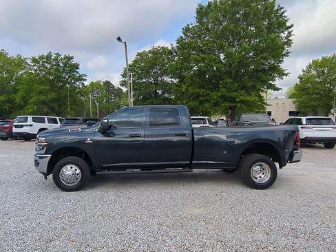 New 2026 RAM 3500 Tradesman AWD/4WD image 2