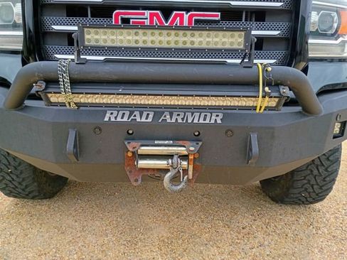 Used 2015 GMC Sierra 1500 SLT w/ All-Terrain Package image 5