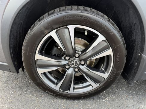 Used 2020 Lexus UX 250h w/ Luxury Package image 37