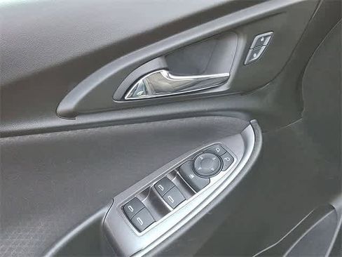 Certified 2020 Chevrolet Malibu LS image 27