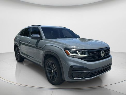 Used 2023 Volkswagen Atlas Cross Sport SEL R-Line AWD/4WD image 9