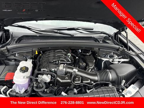 New 2025 Jeep Grand Cherokee Limited w/ Luxury Tech Group II image 9