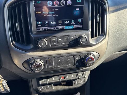 Used 2016 Chevrolet Colorado Z71 image 11