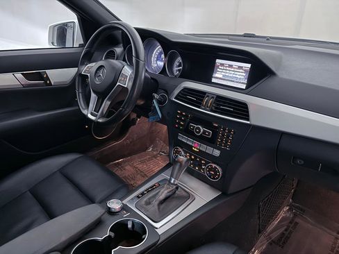 Used 2014 Mercedes-Benz C 250 Sedan image 26