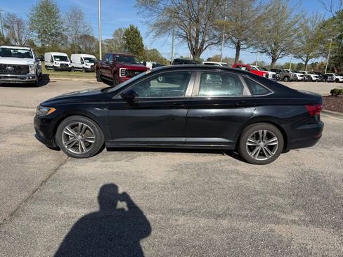 Used 2021 Volkswagen Jetta R-Line image 4