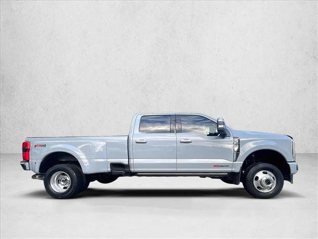 Used 2024 Ford F350 Platinum w/ FX4 Off-Road Package AWD/4WD image 5