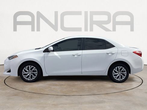 Used 2017 Toyota Corolla LE FWD image 11