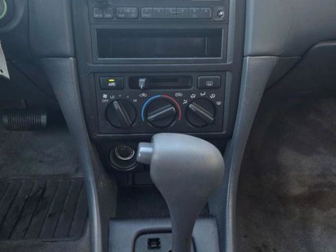 Used 1997 Toyota Camry LE FWD image 14