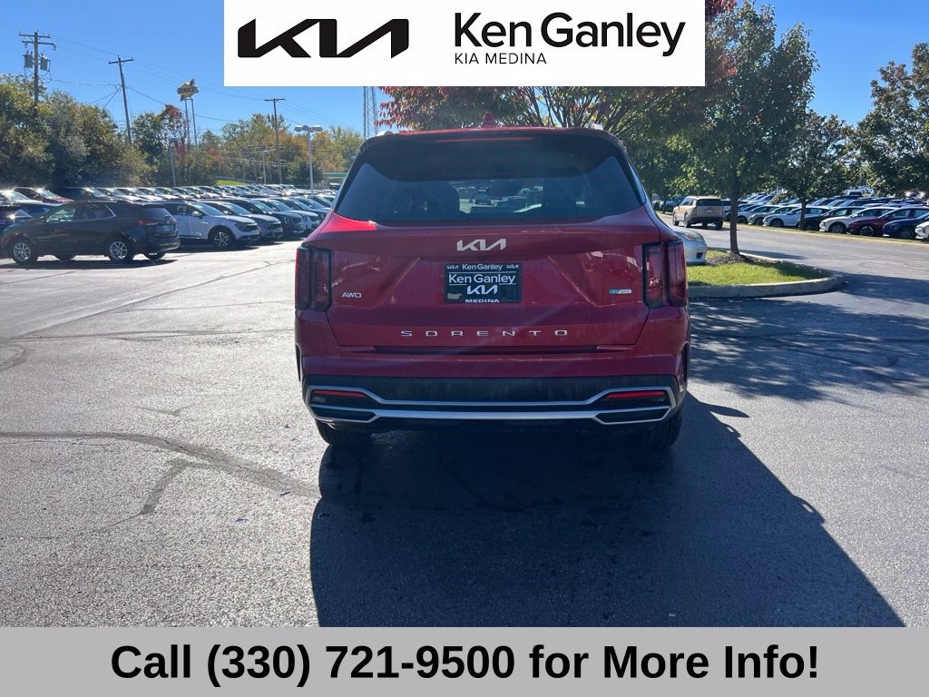 Certified 2022 Kia Sorento S AWD/4WD image 12