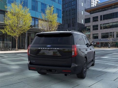 New 2025 Ford Expedition Active image 8