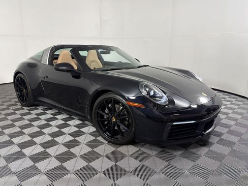 Certified 2024 Porsche 911 Targa 4 w/ Sport Package AWD/4WD image 7