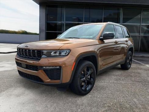 New 2026 Jeep Grand Cherokee Limited RWD image 25