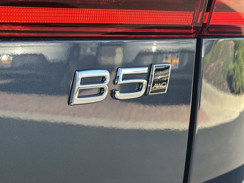 New 2026 Volvo XC60 B5 Plus w/ Climate Package image 22