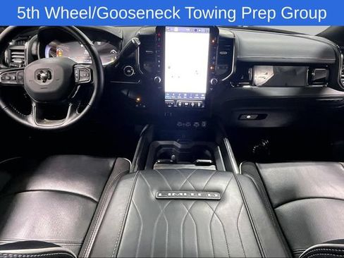 Used 2025 RAM 2500 Limited AWD/4WD image 11