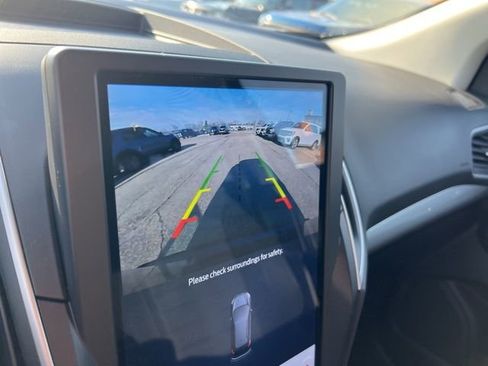 Certified 2023 Ford Edge SEL w/ Convenience Package image 12