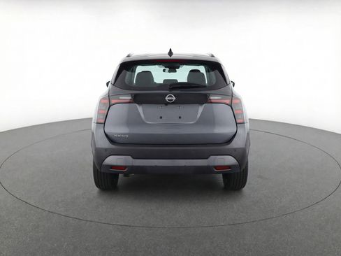 Used 2025 Nissan Kicks SV image 7