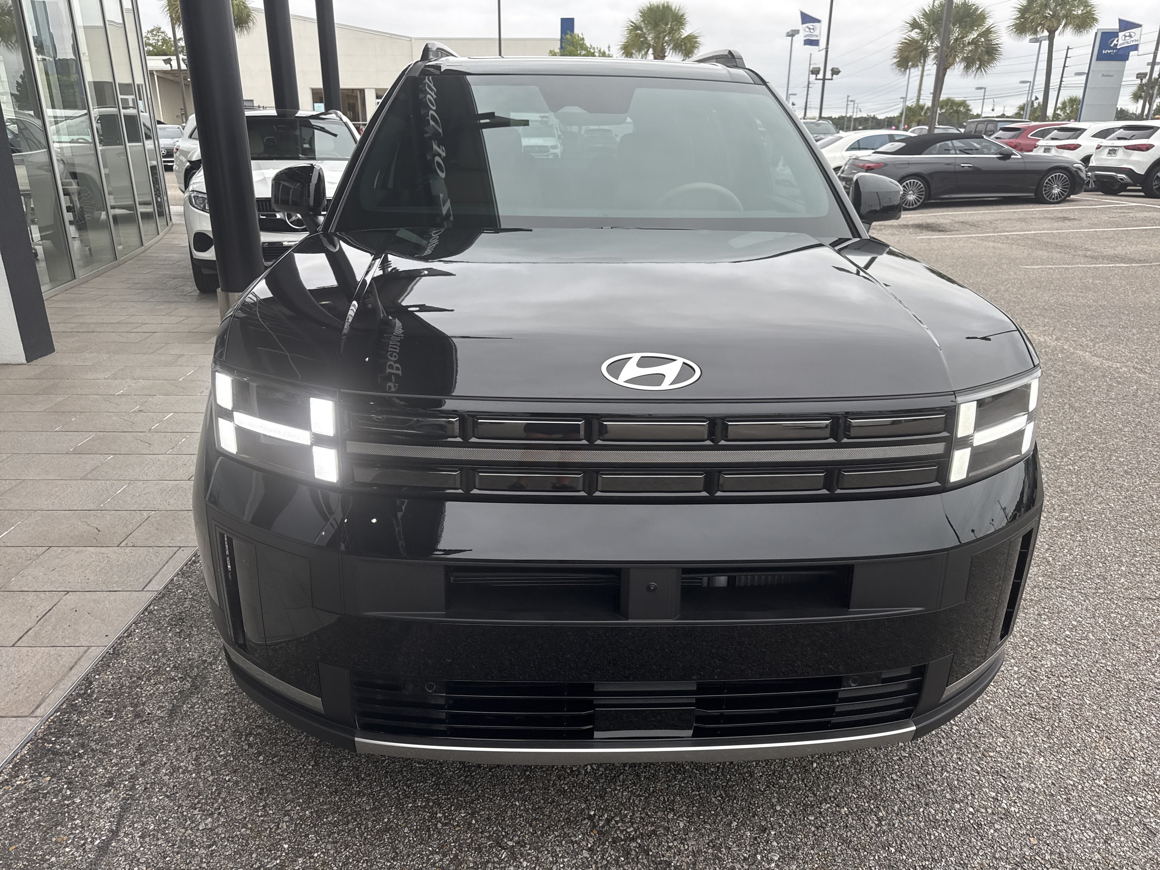 Used 2026 Hyundai Santa Fe Limited FWD image 7