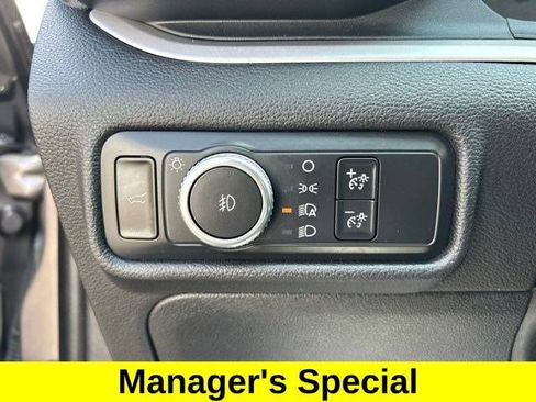 Used 2021 Ford Explorer XLT w/ Equipment Group 202A AWD/4WD image 19